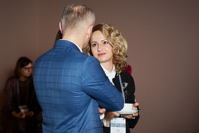 New Luxury Business Breakfast