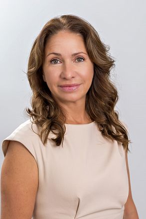 Ольга Ощепкова, Партнер, Руководитель практики 