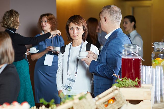 New Luxury Business Breakfast
