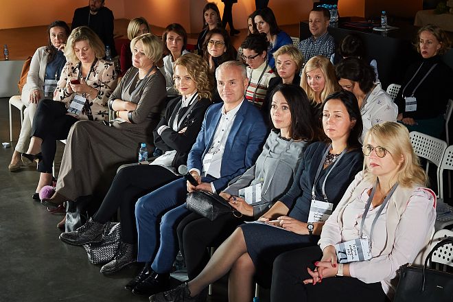 New Luxury Business Breakfast